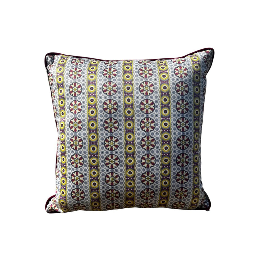 Cushion Bloom Burst