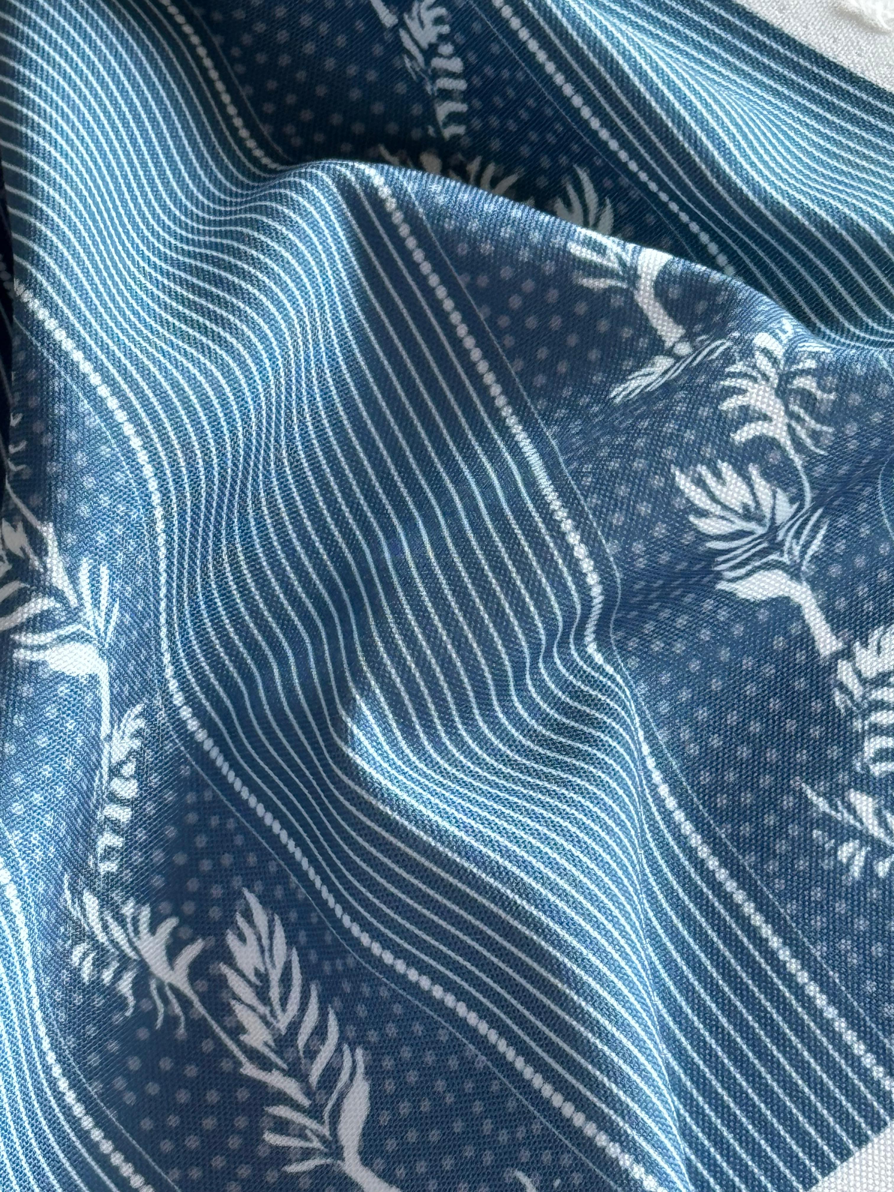 Aleksy blue