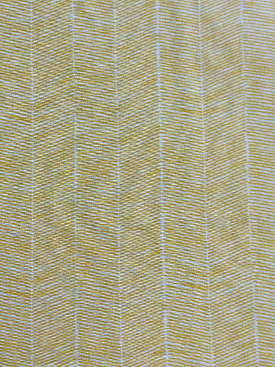 Zig Zag Yellow