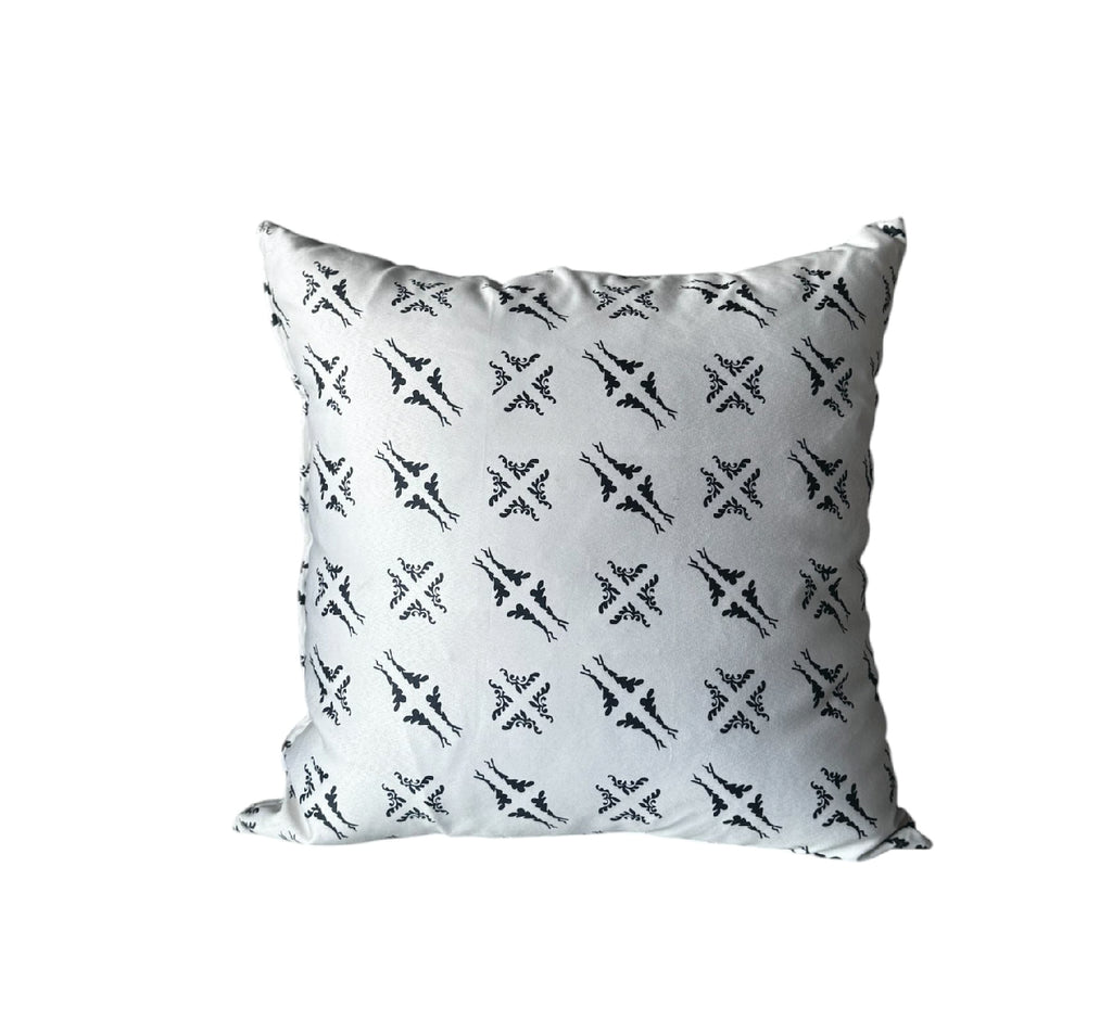 Cushion Fleur Mosaic