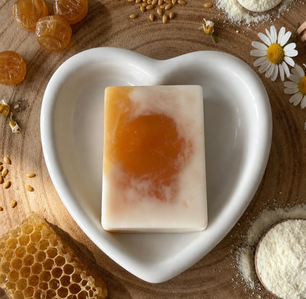 HONEY & MILK SOAP