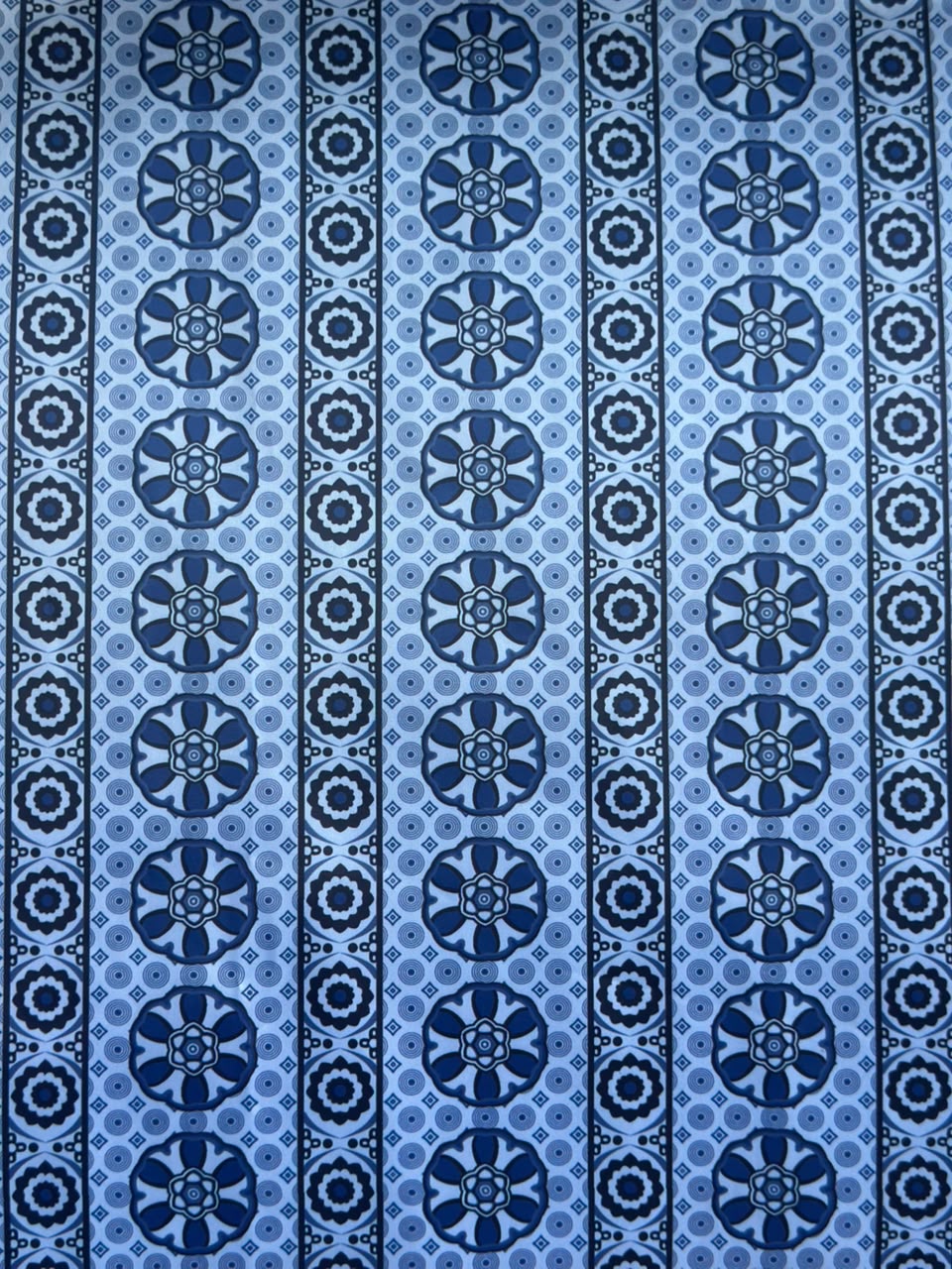 Dark blue Monochrome Flores